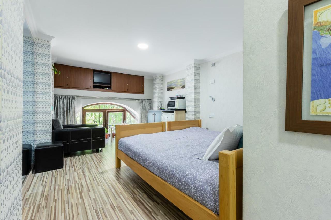 H&B apartments Akhvelediani II Tbilisi Eksteriør bilde