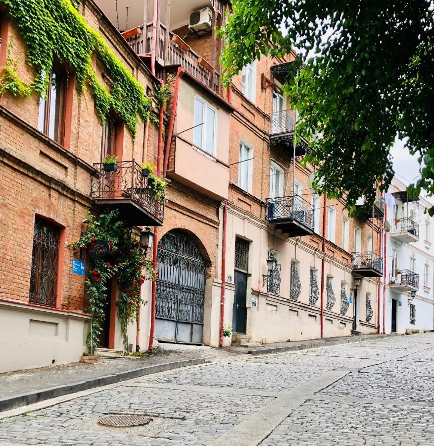 H&B apartments Akhvelediani II Tbilisi Eksteriør bilde